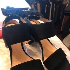 Stuart Weitzman shoes, new, black/suede, Erica